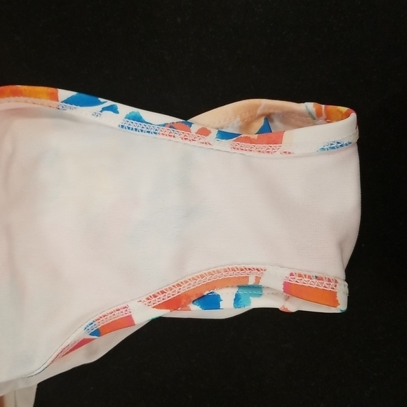 💕ELLEN TRACY💕 One Piece Ruffle Swimsuit ~ Abstract Floral Print 8 NWT - Picture 7 of 12